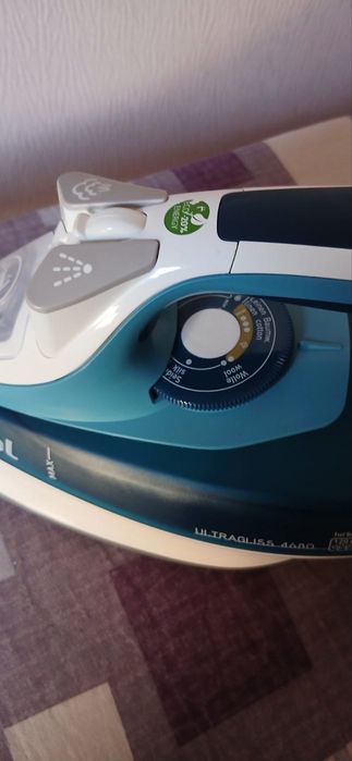 Праска Tefal FV-4680