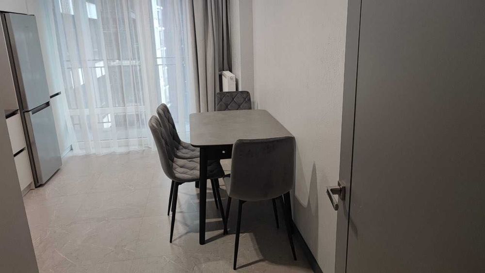 Оренда 2к Family Plaza 550 $