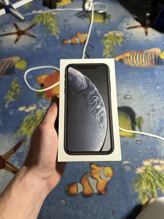 телефон Iphone XR 64gb