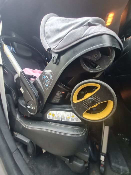 Doona Carrinho + isofix