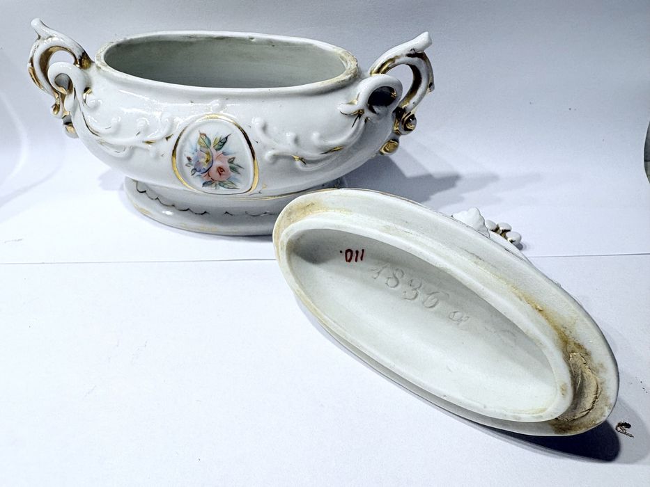 Conjunto de 3 amorosas antigas caixas em porcelana alemã Fairing 1900