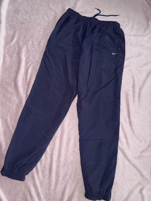 Ortalionowe spodnie NIKE