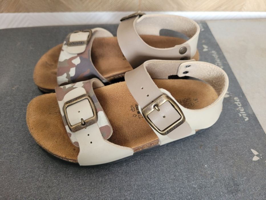 Sandałki letnie uniwersalne 31