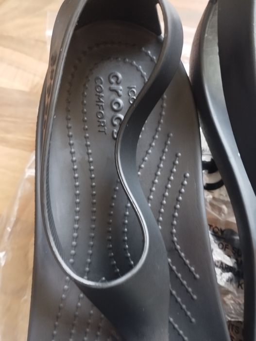 Crocs Serena Flip W9  39-40