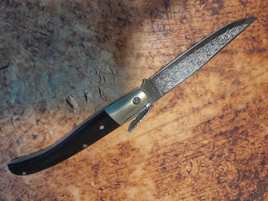 Nóż Muela z grawerem Antonio Montejano egz. 3 z 10 2011r