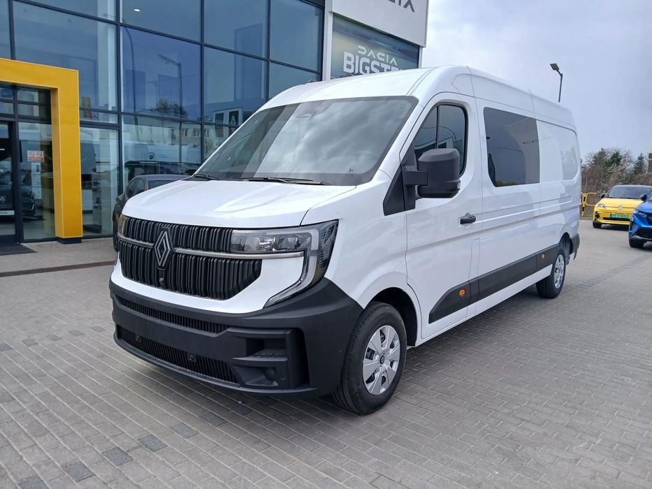 Renault Master  L3H2 brygadówka 7 os