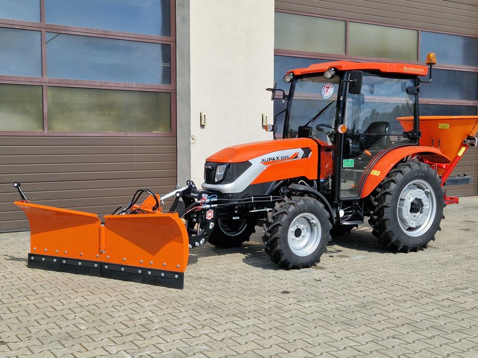 ciągnik uniwersalny 25 KM Arbos/Aupax