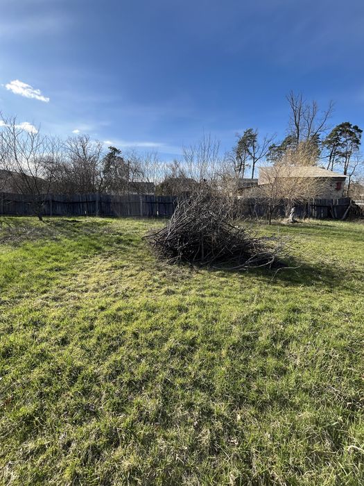 Кутова ділянка в с. Ворзель