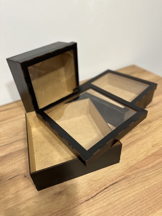 Коробка подарункова