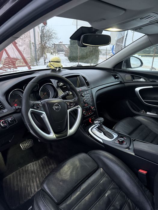 Insignia 4x4 automat