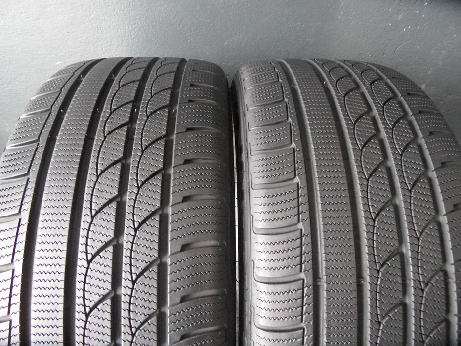 88 opony zimowe 245/35/19