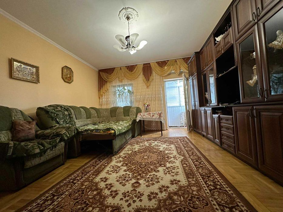 Продаж 3кім. квартири  в смт. Брюховичі на вул. Незалежності