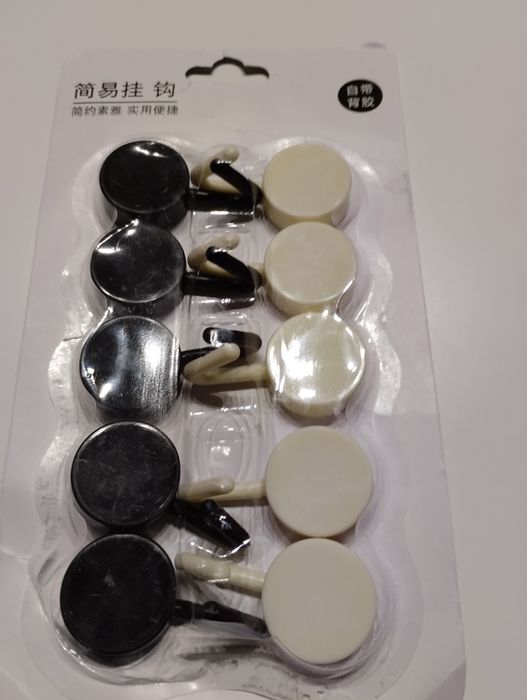 zestaw wieszaków 10 sztuk do przyklejania