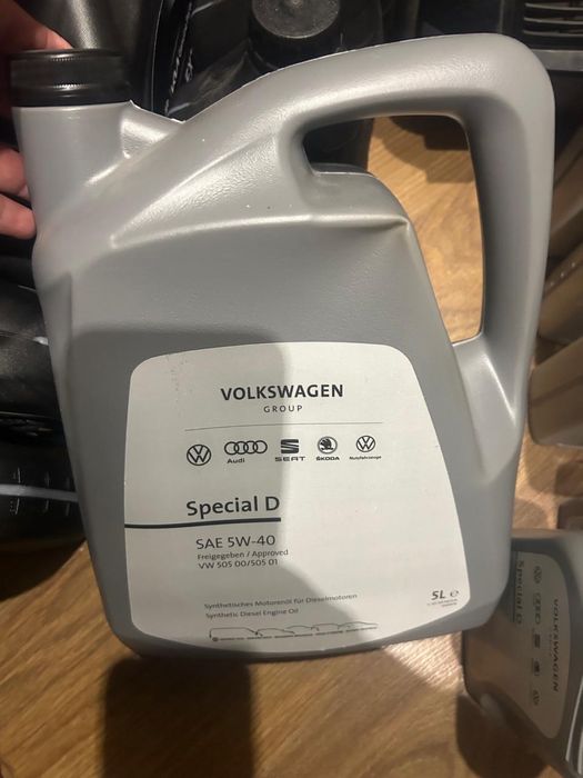 Масло Volkswagen Special D 5W40 5L GS55505M4