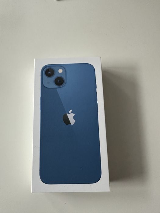 Iphone 13 w kolorze blue