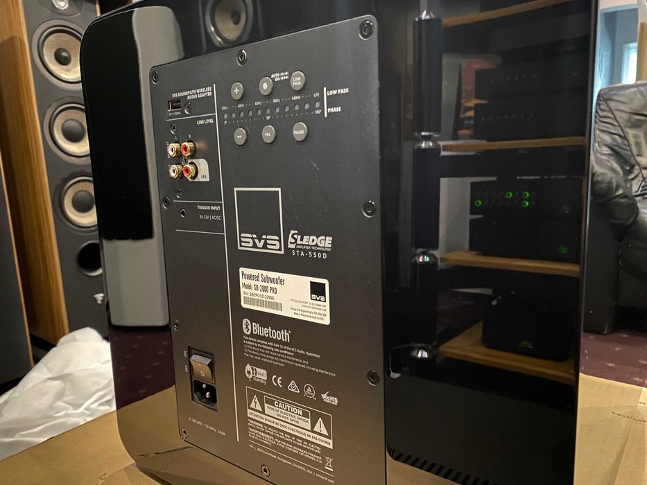 Subwoofer SVS SB-2000 Pro Piano Black I Ze zwrotu | Saloni I