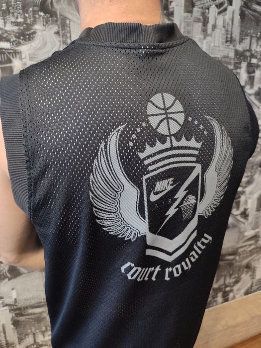 Спортивна футболка Nike