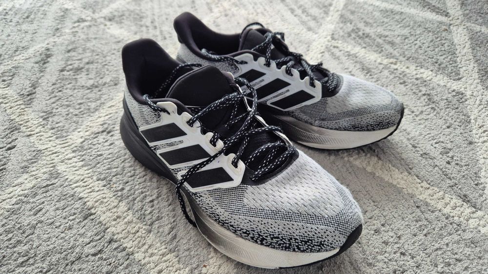Buty sportowe Adidas, roz.43 i 1/3