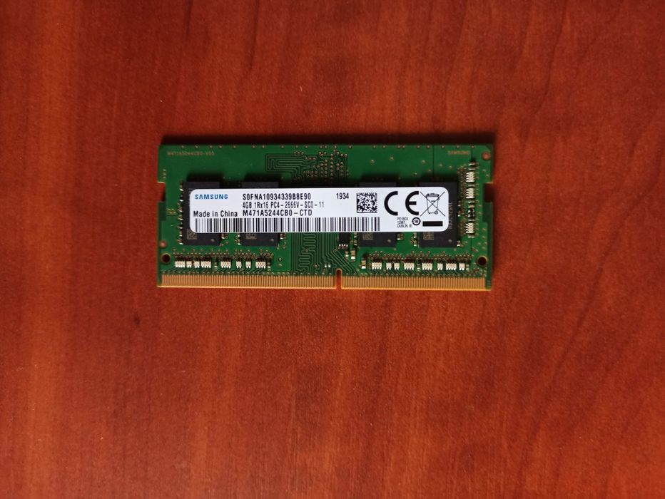 Память для ноутбука DDR4 4гБ