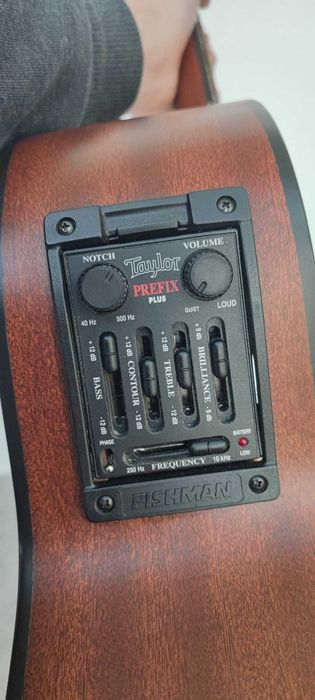 Taylor 355-CE (12-струнна) + чохол Taylor