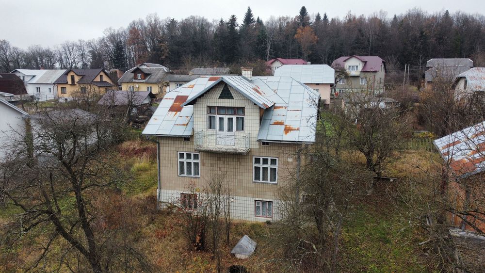 Продаж цегляного Будинку в передмісті Моршина