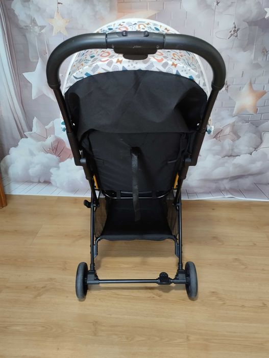 Wózek spacerowy Chicco GLEE lekki, kompaktowy, do 22 kg
