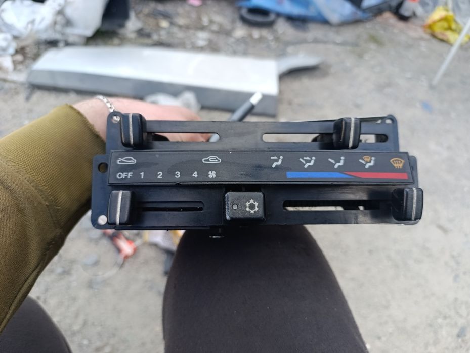Блок управления печкой Hyundai H 100 H1 1997-2007г
