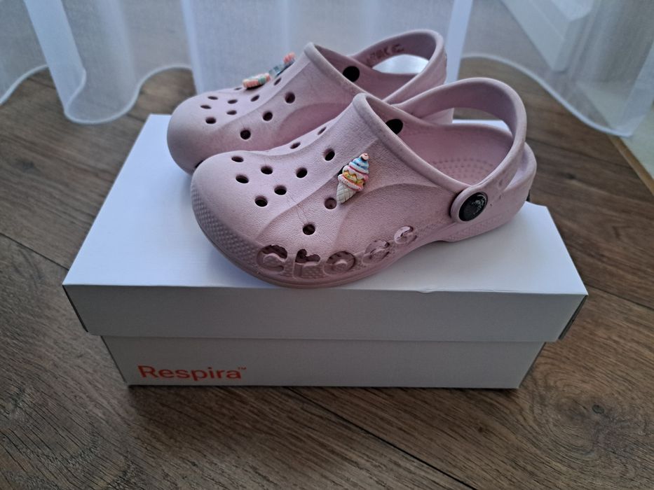 Sandałki crocs C 11 klapki r. 28