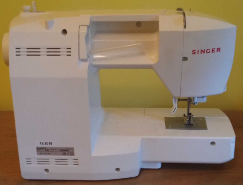 Швейная машинка Singer Brilliance 6180