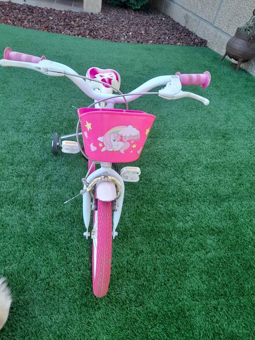 Bicicleta de menina