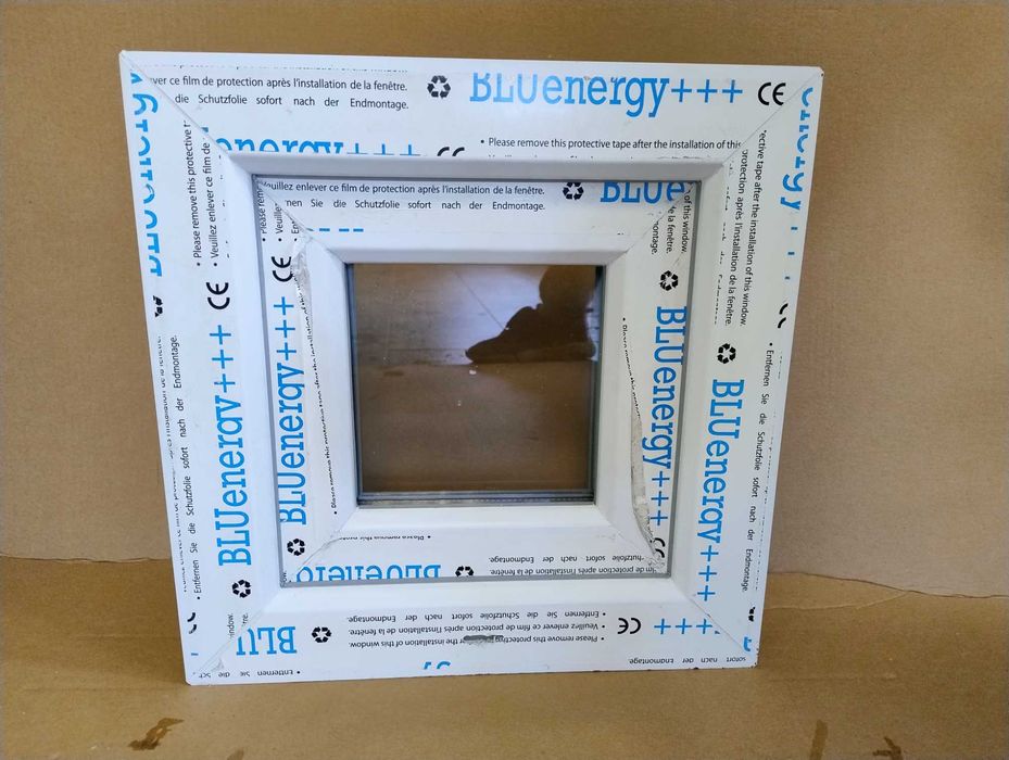 Okna gospodarcze, inwentarskie 40x40 Uchylne