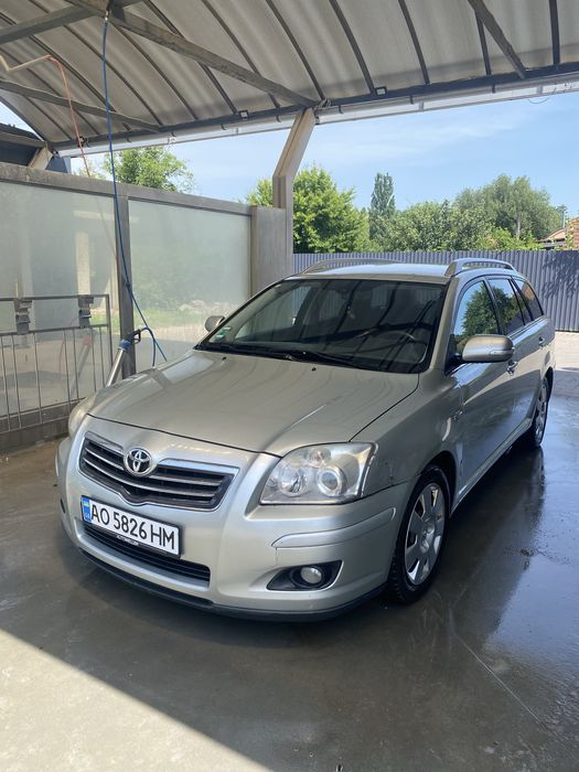 Toyota Avensis 2.2 D-CAT
