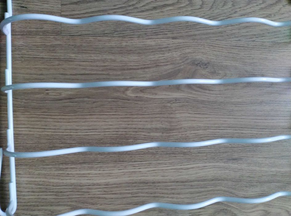 Продается подставка для холодильника