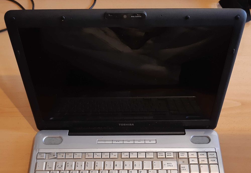 Toshiba Satellite L500-13W para peças