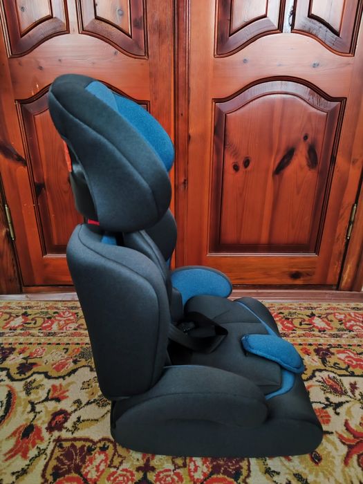 Автокрісло Bambi