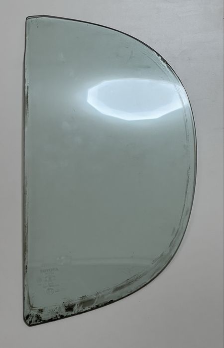 Vidro porta trás esquerda Toyota Yaris 1999 a 2005