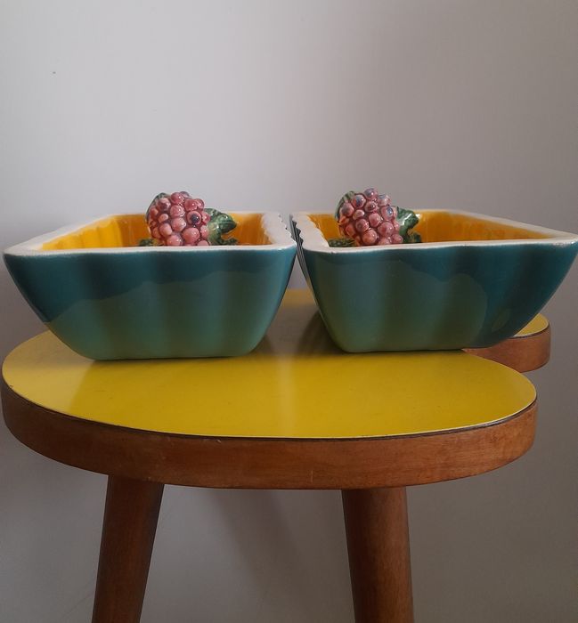 Par de recipientes em cerâmica vintage