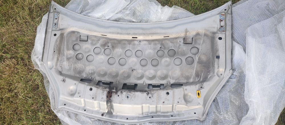 Продам капот зафіра б