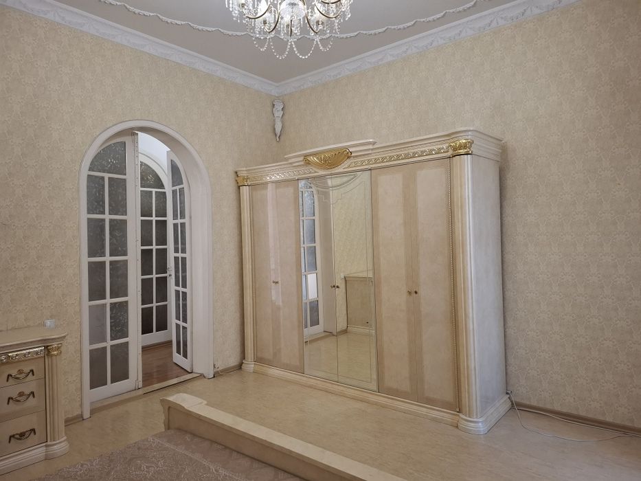 Многокомнатная квартира по адресу Куликово поле пл. (площадь 130 м²) - Atlanta.ua - фото 4