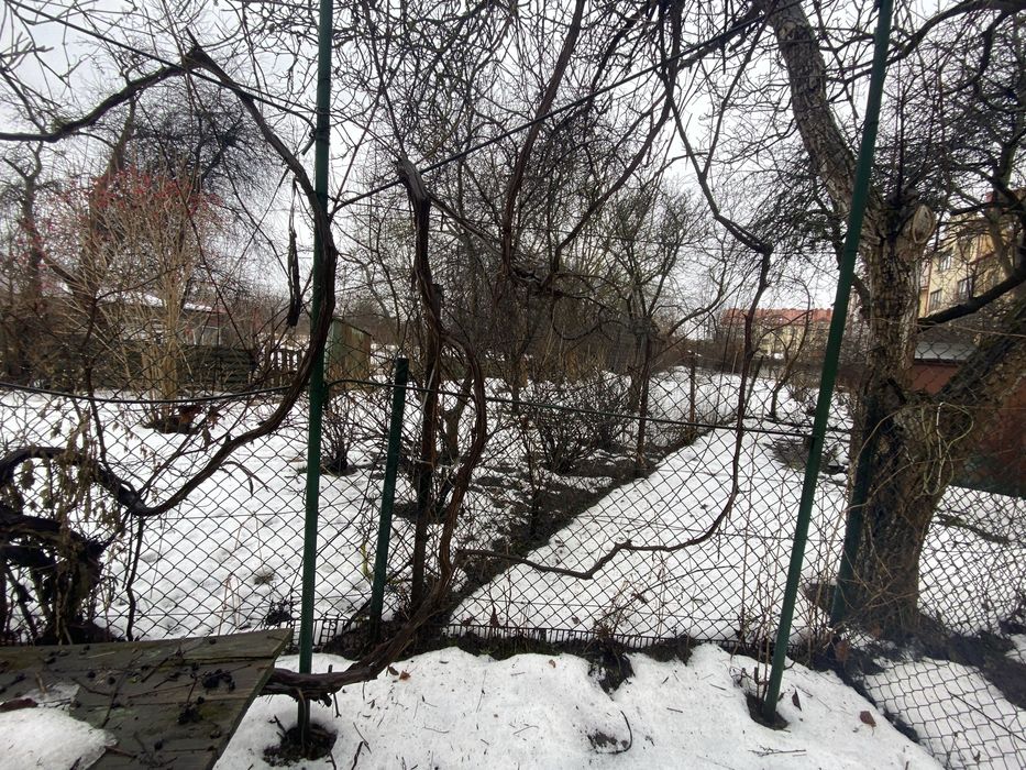 Продаж ділянки у Львові