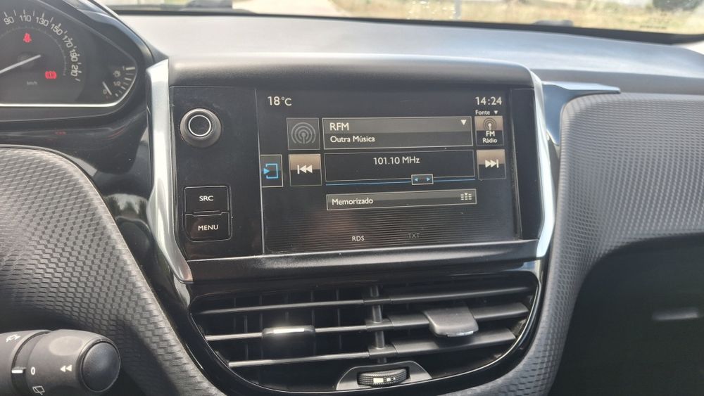 Peugeot 2008 1.2 puretech style