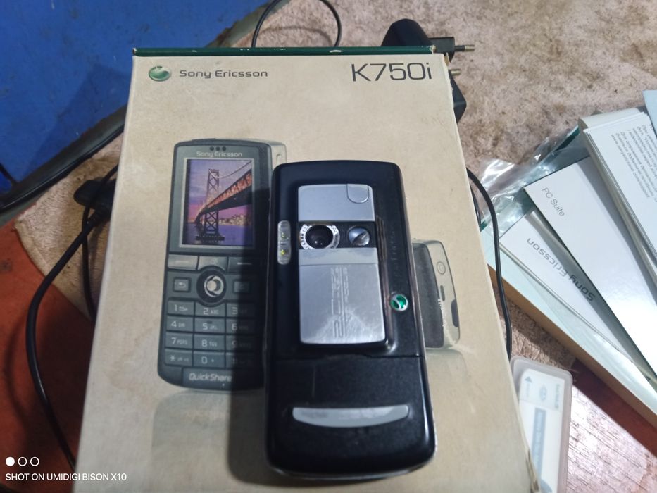 Мобильный телефон Sony Ericsson K750i в отличном состоянии