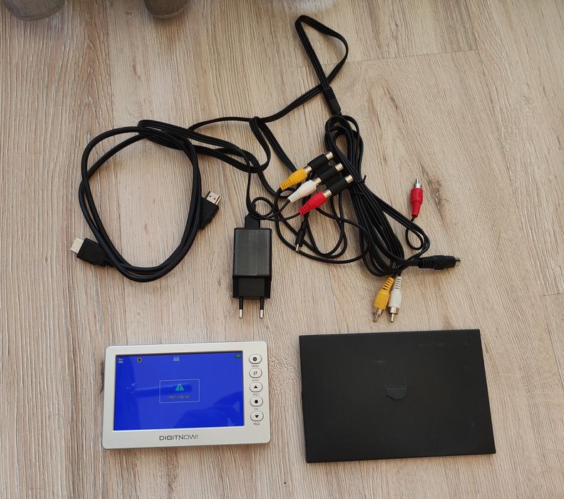DIGITNOW VHS-цифровий конвертер, HD відеозахоплювач 1080P з монітором