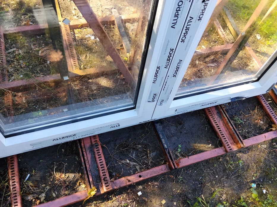 Okno aluminiowe 160/170 białe