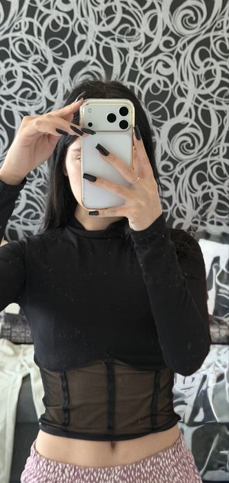 Продаю кофту в сетку