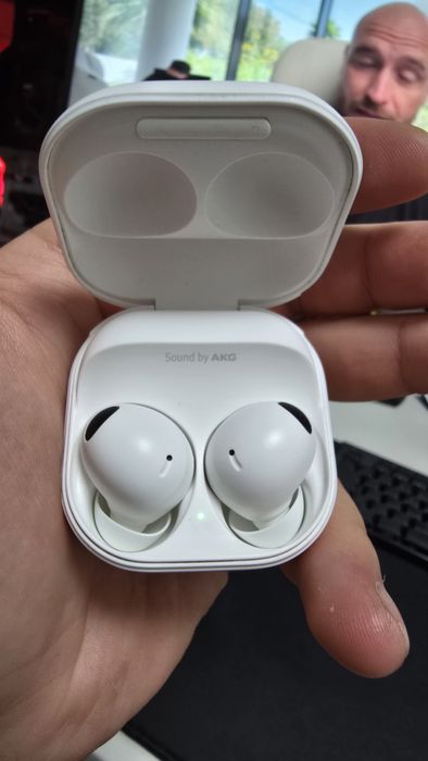 Samsung buds 2 Pro