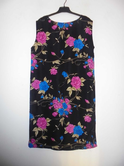 vestido de senhora com flores
