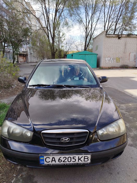 Hyundai Elantra 2001