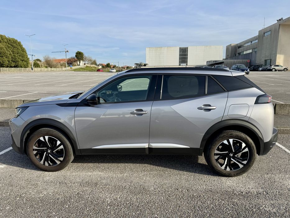 Peugeot 2008 1.2 Allure – 12/2022 | 36.000 km
