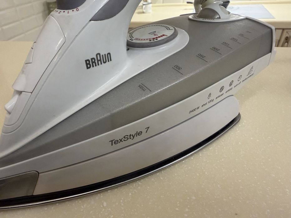 Праска BRAUN TexStyle 7 на запчастини